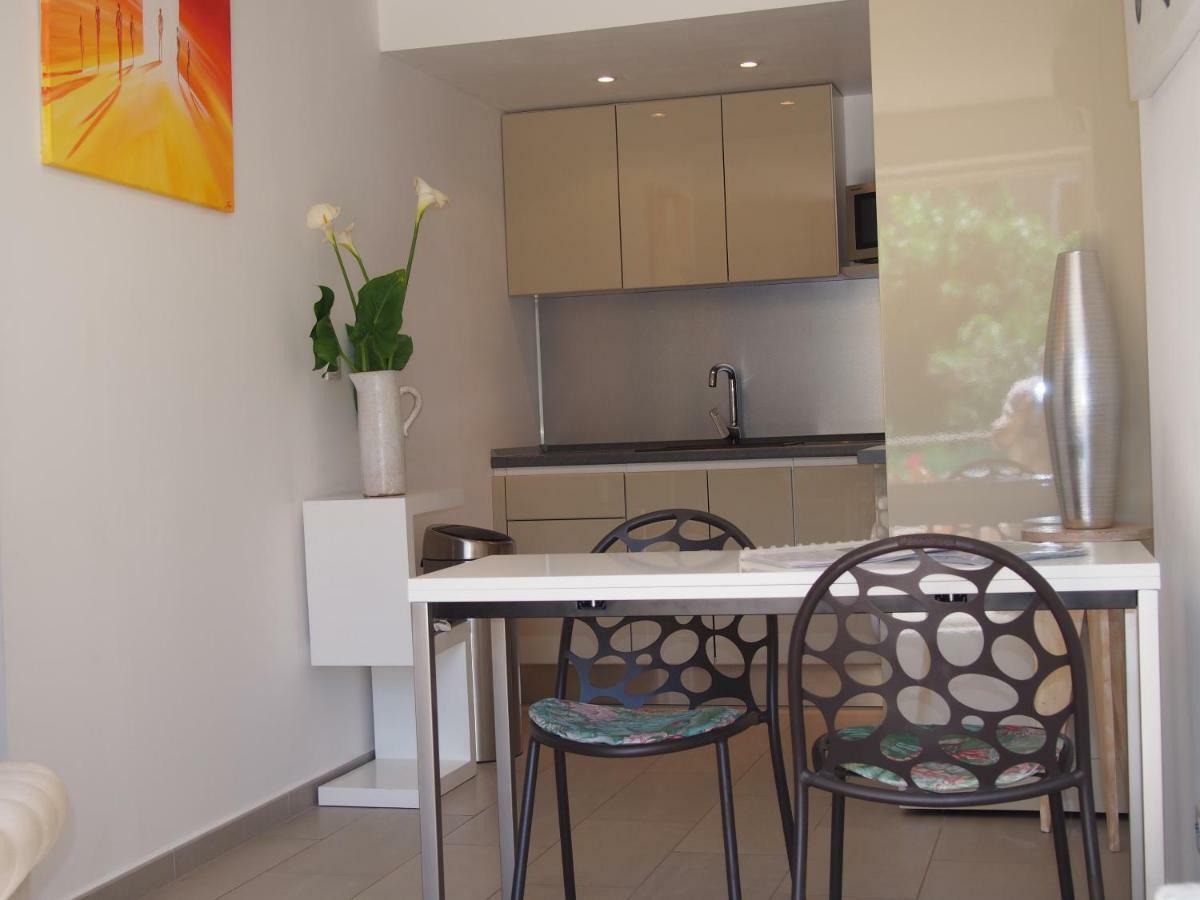 Maison De Vacances - Casa Mezanaccia Avec Terrasse Fleurie Meuble Tourisme 3 Etoiles Santa-Lucia-di-Tallano Ngoại thất bức ảnh